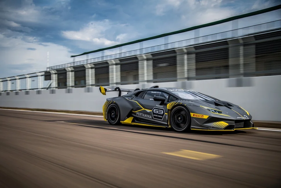 Lamborghini Huracan 5.2 V10 (620 Hp)2018 - 2019 thumbnail 17