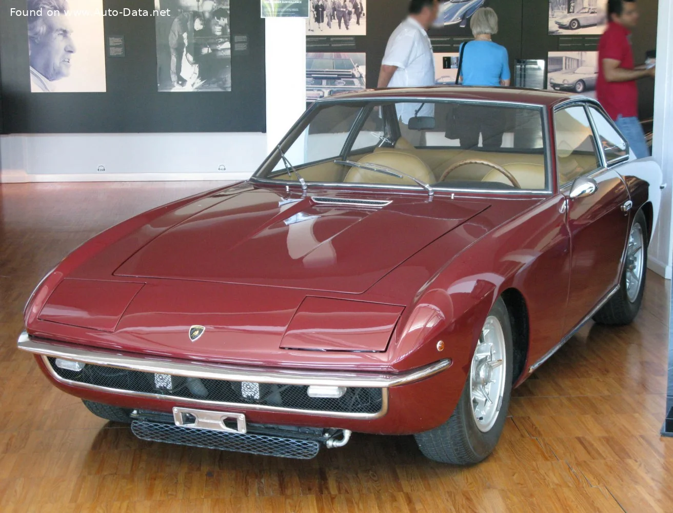 Lamborghini Islero 4.0 V12 (320 Hp)1968 - 1970 thumbnail 5