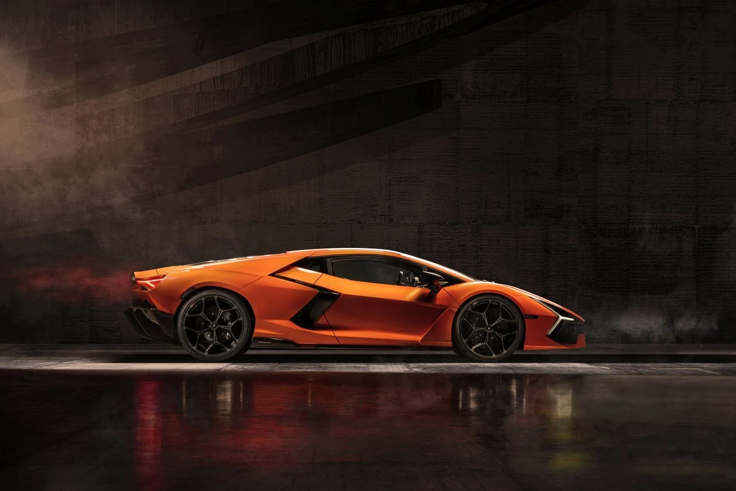 Lamborghini Revuelto 6.5 V12 (1015 Hp) HPEV 4WD Automatic2023 - thumbnail 3