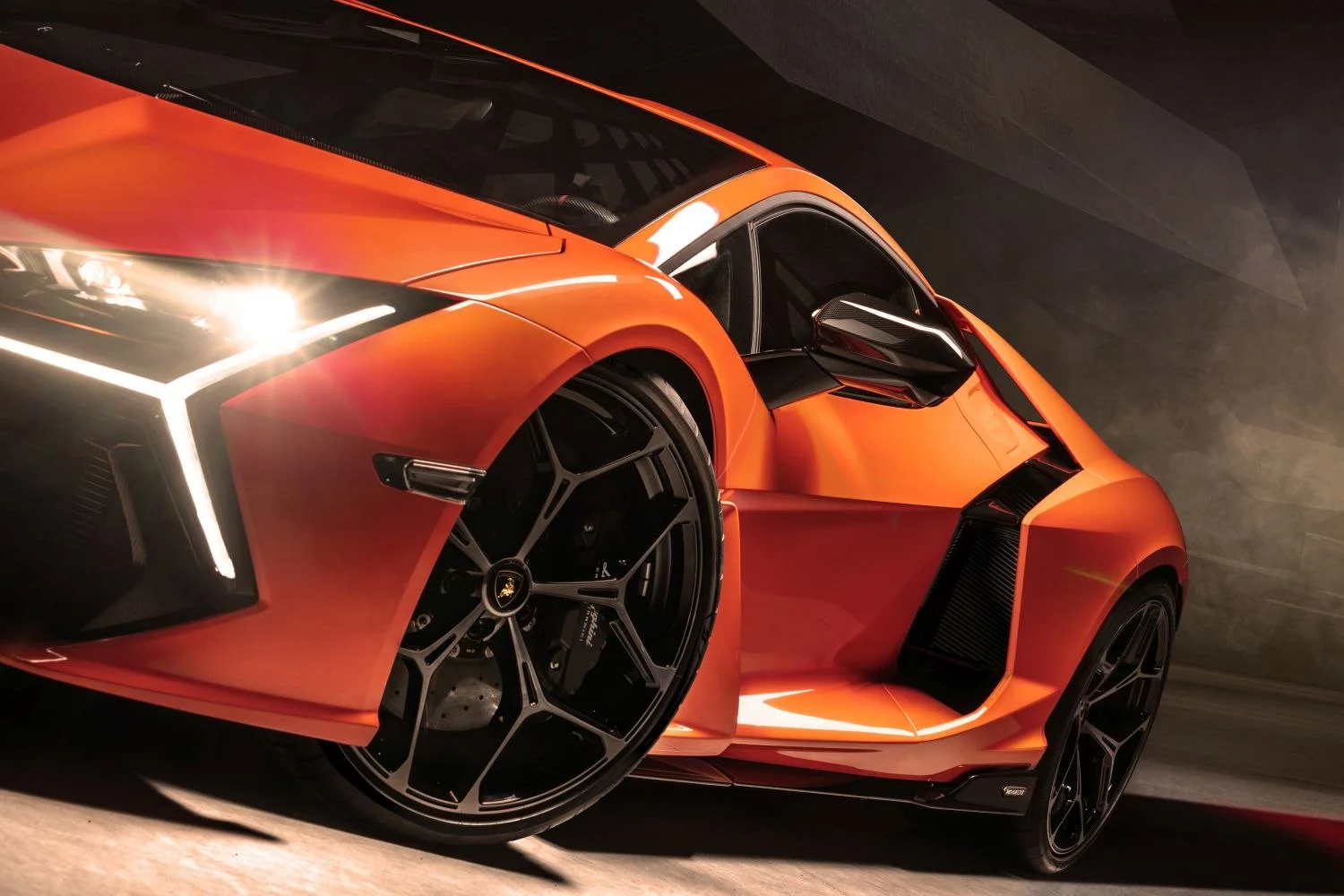 Lamborghini Revuelto 6.5 V12 (1015 Hp) HPEV 4WD Automatic2023 - thumbnail 7
