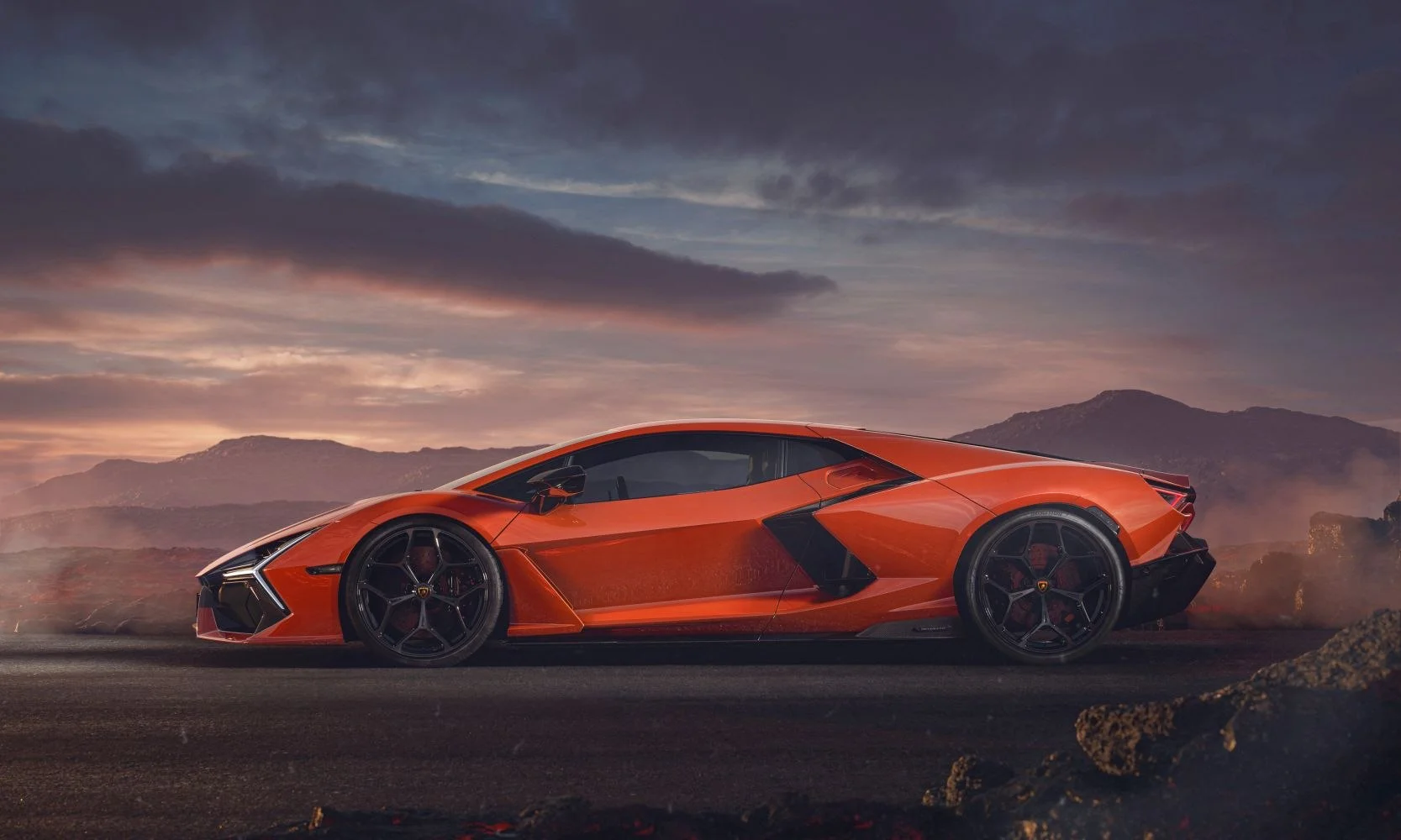 Lamborghini Revuelto 6.5 V12 (1015 Hp) HPEV 4WD Automatic2023 - thumbnail 10