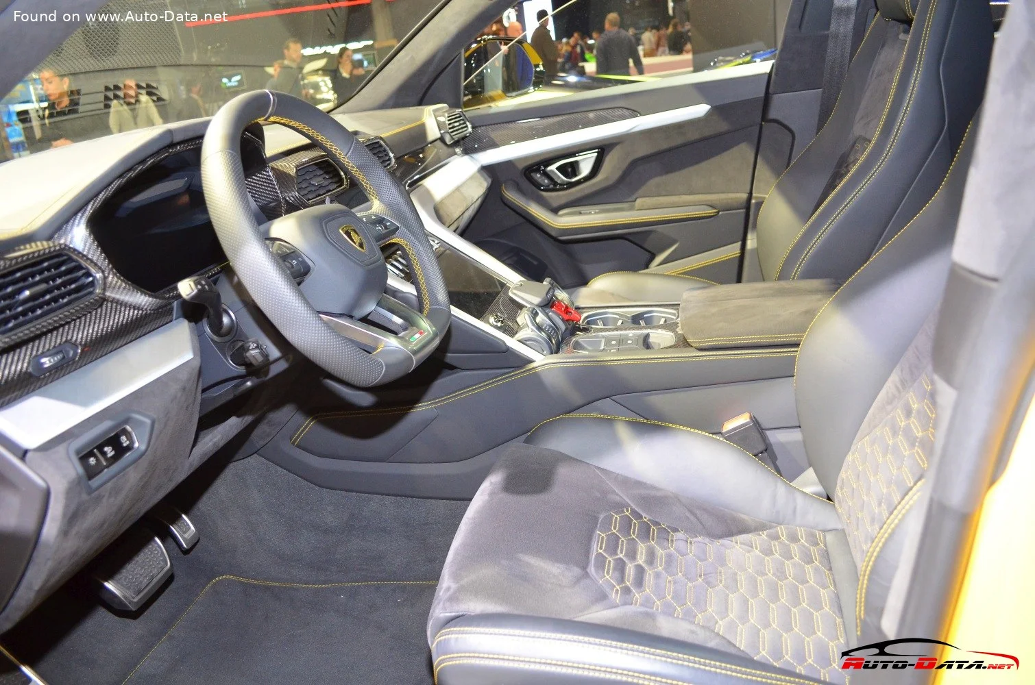 Lamborghini Urus 4.0 V8 (650 Hp) 4WD Automatic2018 - 2022 thumbnail 11