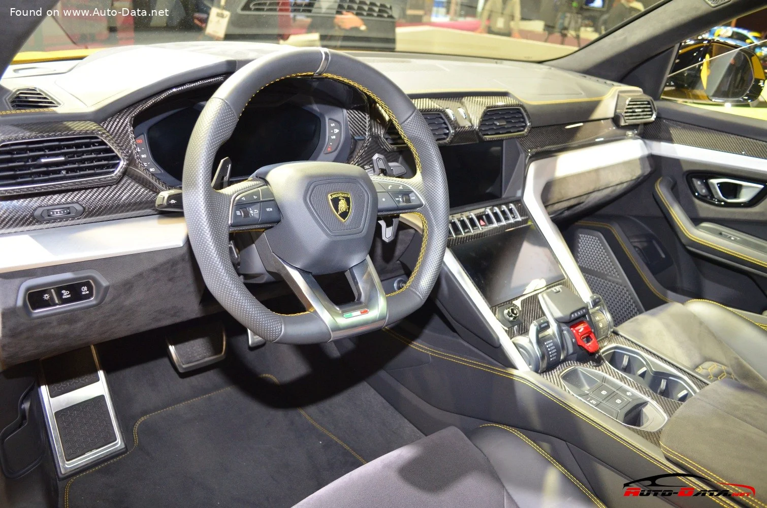 Lamborghini Urus 4.0 V8 (650 Hp) 4WD Automatic2018 - 2022 thumbnail 12