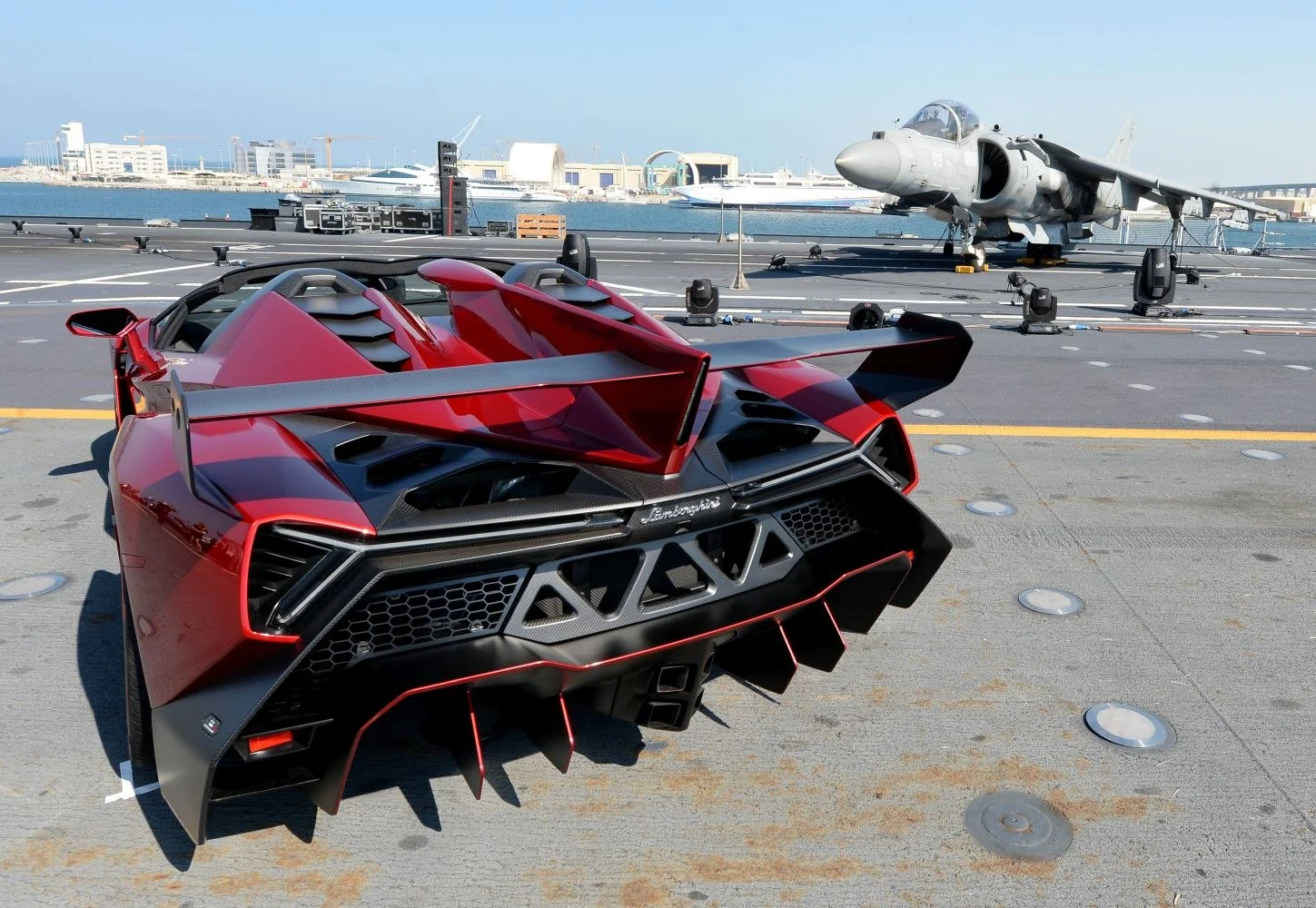 Lamborghini Veneno 6.5 V12 (750 Hp)2013 - 2014 thumbnail 4