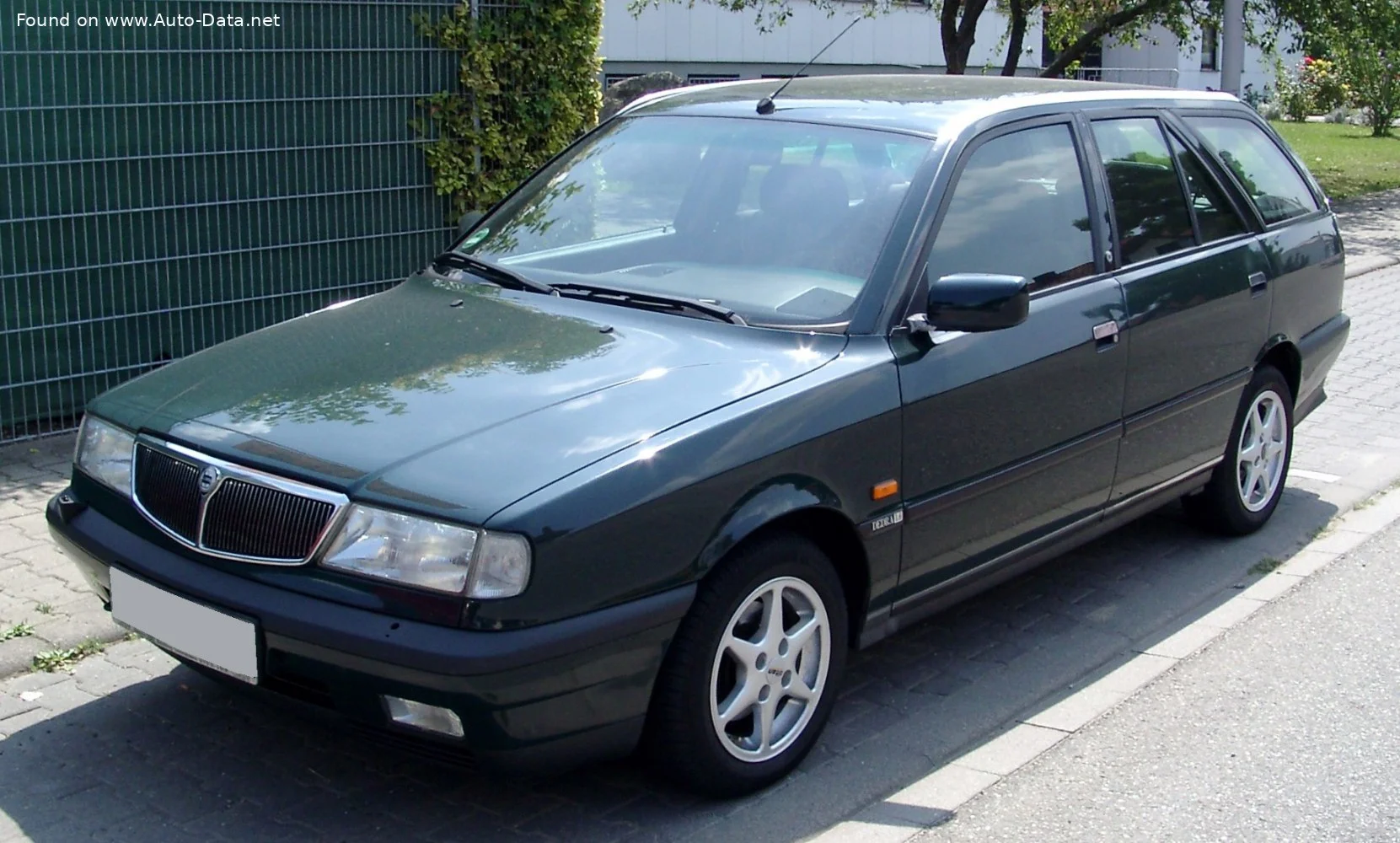 Lancia Dedra 1.6 (90 Hp)1994 - 1999 thumbnail 3