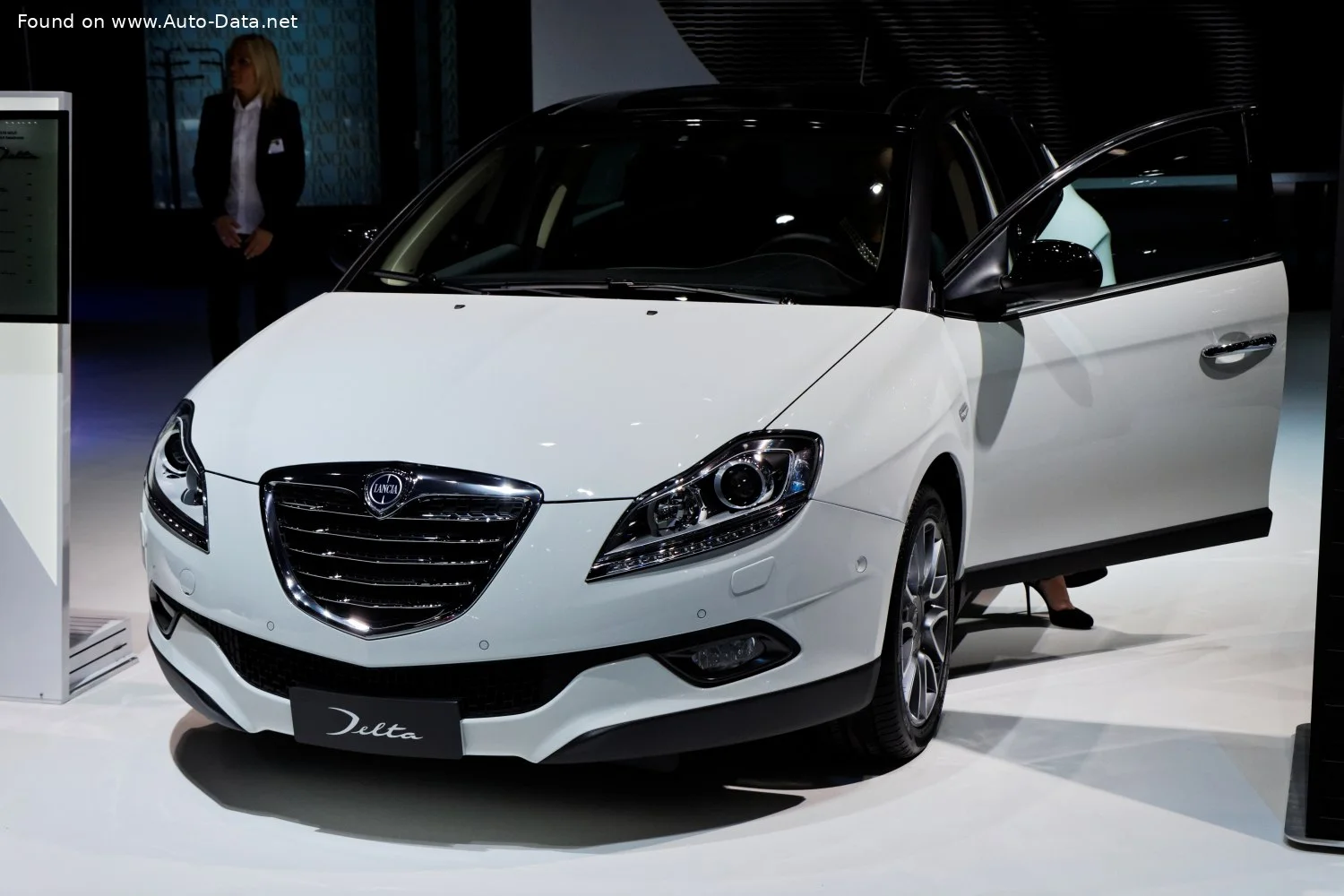Lancia Delta 1.4 MultiAir 16V (140 Hp)2011 - 2014 thumbnail 7