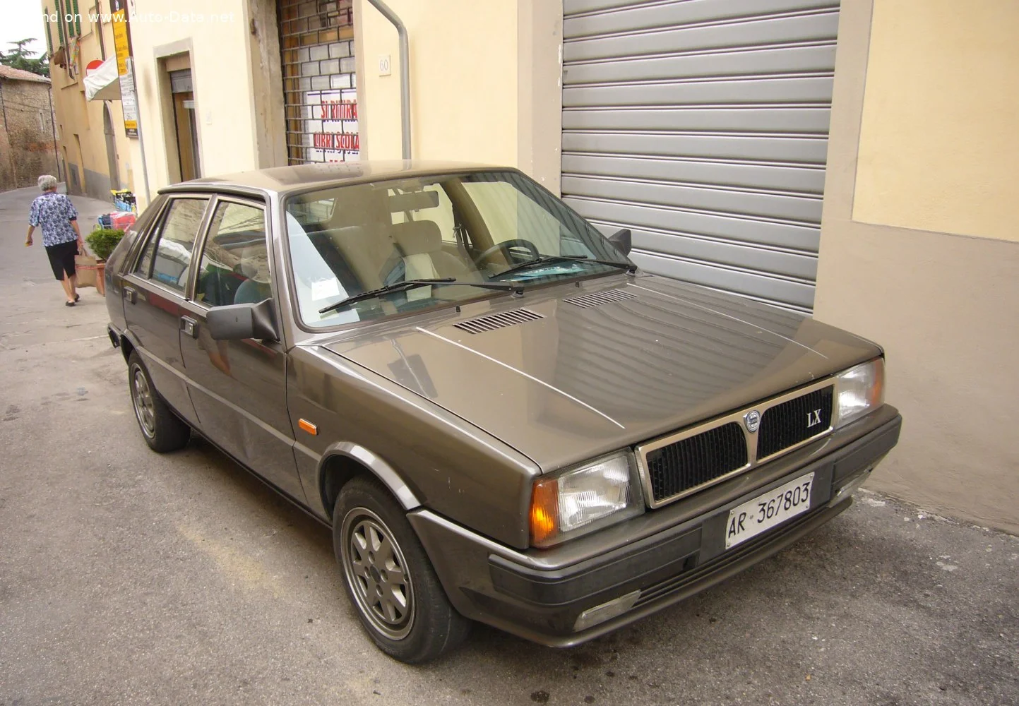 Lancia Delta 1.3 (78 Hp)1986 - 1991 thumbnail 4