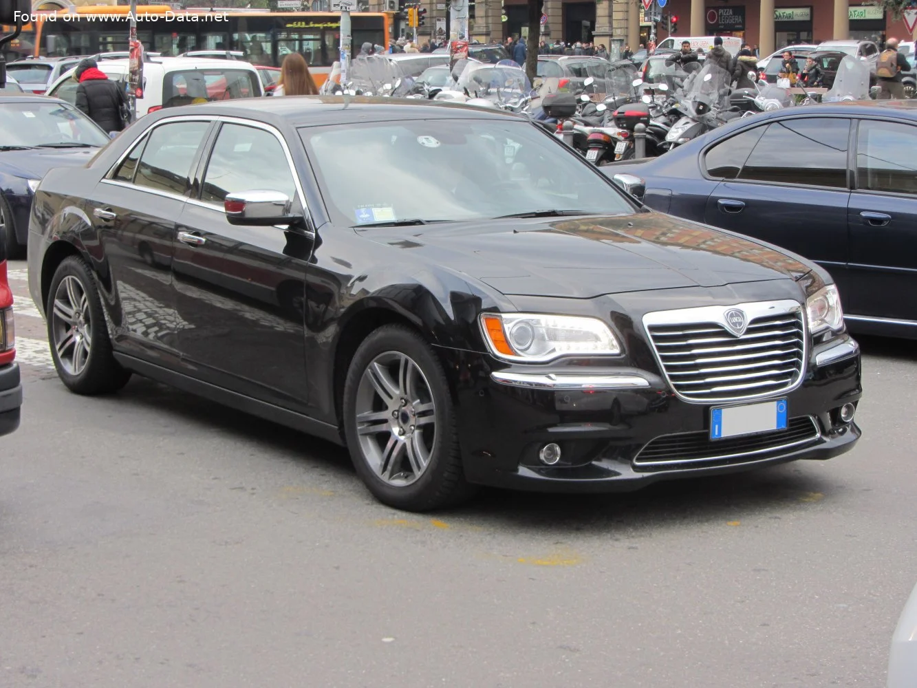 Lancia Thema 3.0 V6 Multijet II (190 Hp) 5G-TRONIC2011 - 2014 - 1