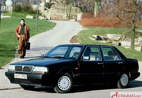 Lancia Thema 2000 16V (152 Hp)1992 - 1993 thumbnail 5
