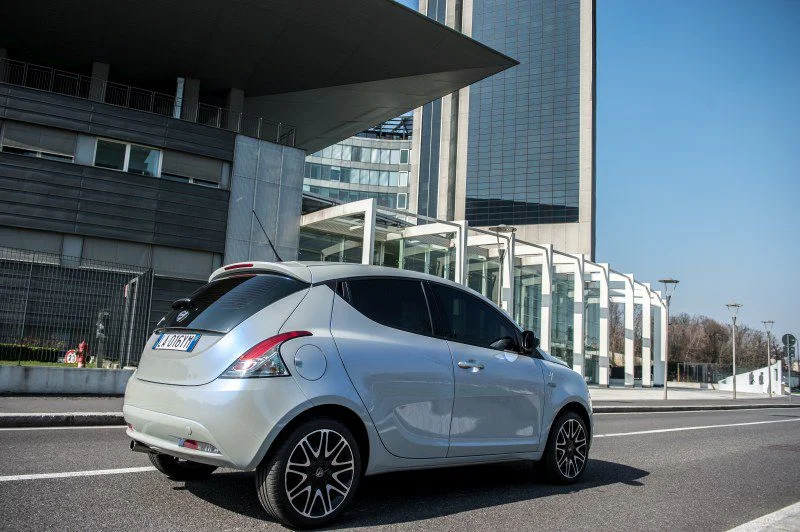 Lancia Ypsilon 0.9 (80 Hp) Methane2016 - 2018 thumbnail 5