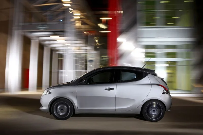 Lancia Ypsilon 0.9 (80 Hp) Methane2011 - 2015 thumbnail 11