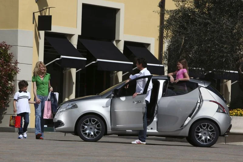 Lancia Ypsilon 0.9 (80 Hp) Methane2011 - 2015 thumbnail 14