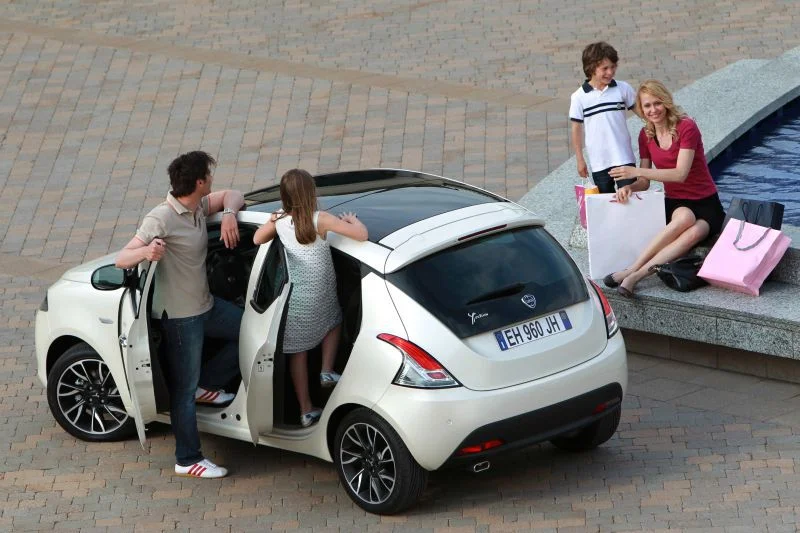 Lancia Ypsilon 0.9 (80 Hp) Methane2011 - 2015 thumbnail 15