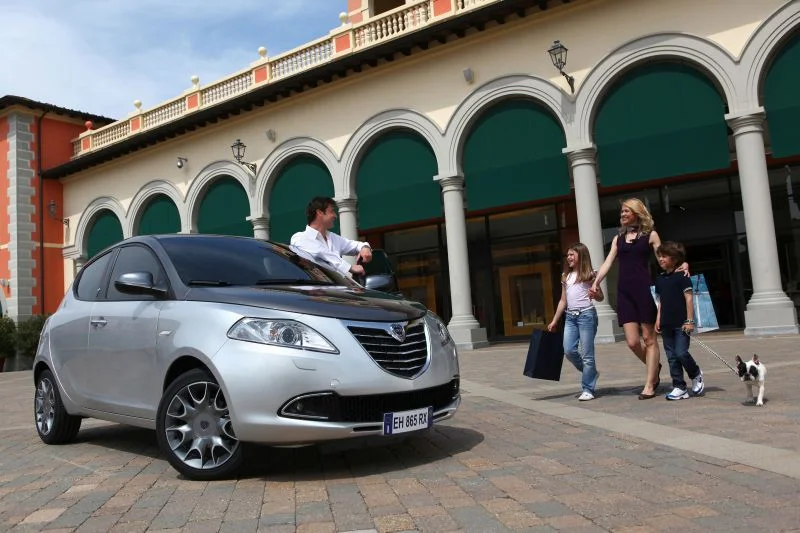 Lancia Ypsilon 0.9 (80 Hp) Methane2011 - 2015 thumbnail 16
