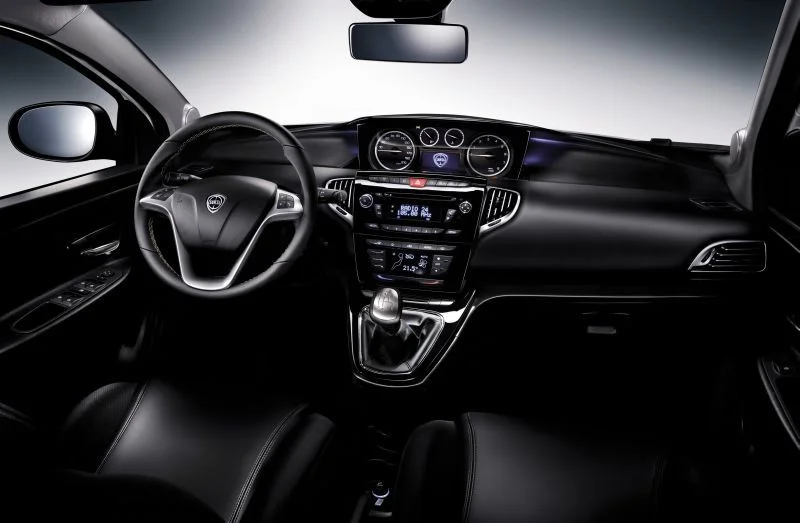Lancia Ypsilon 0.9 (80 Hp) Methane2011 - 2015 thumbnail 3