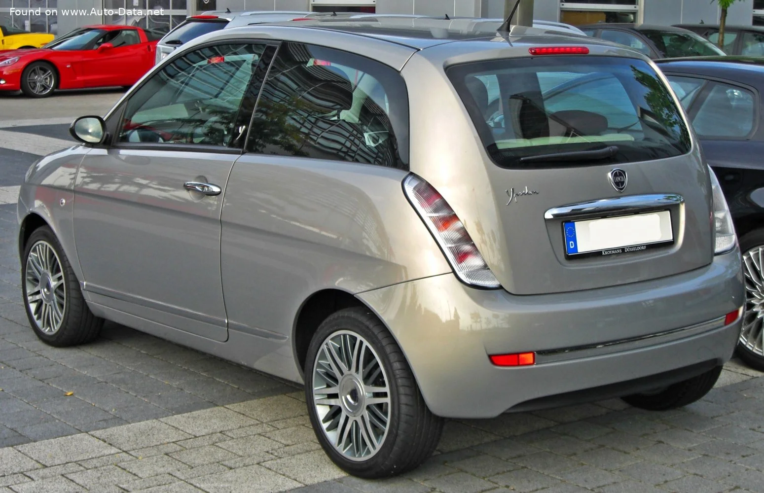 Lancia Ypsilon 1.2 8V (60 Hp)2006 - 2010 thumbnail 4