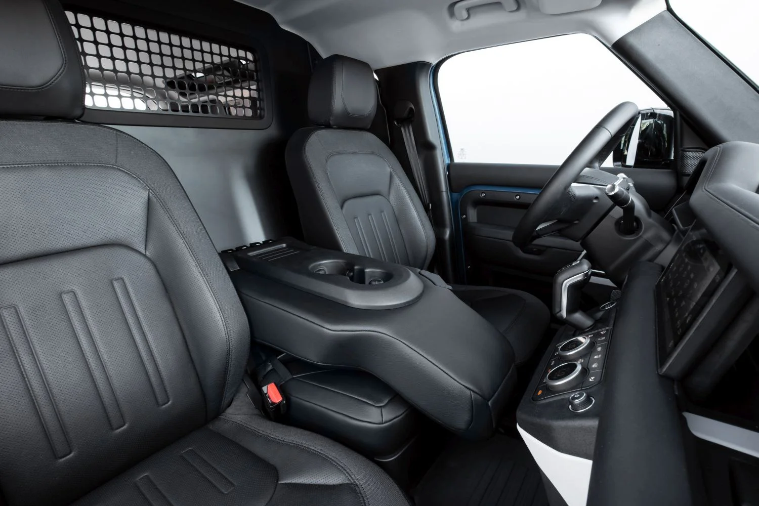 Land Rover Defender 2.0 D200 (200 Hp) AWD Automatic2020 - 2020 thumbnail 4