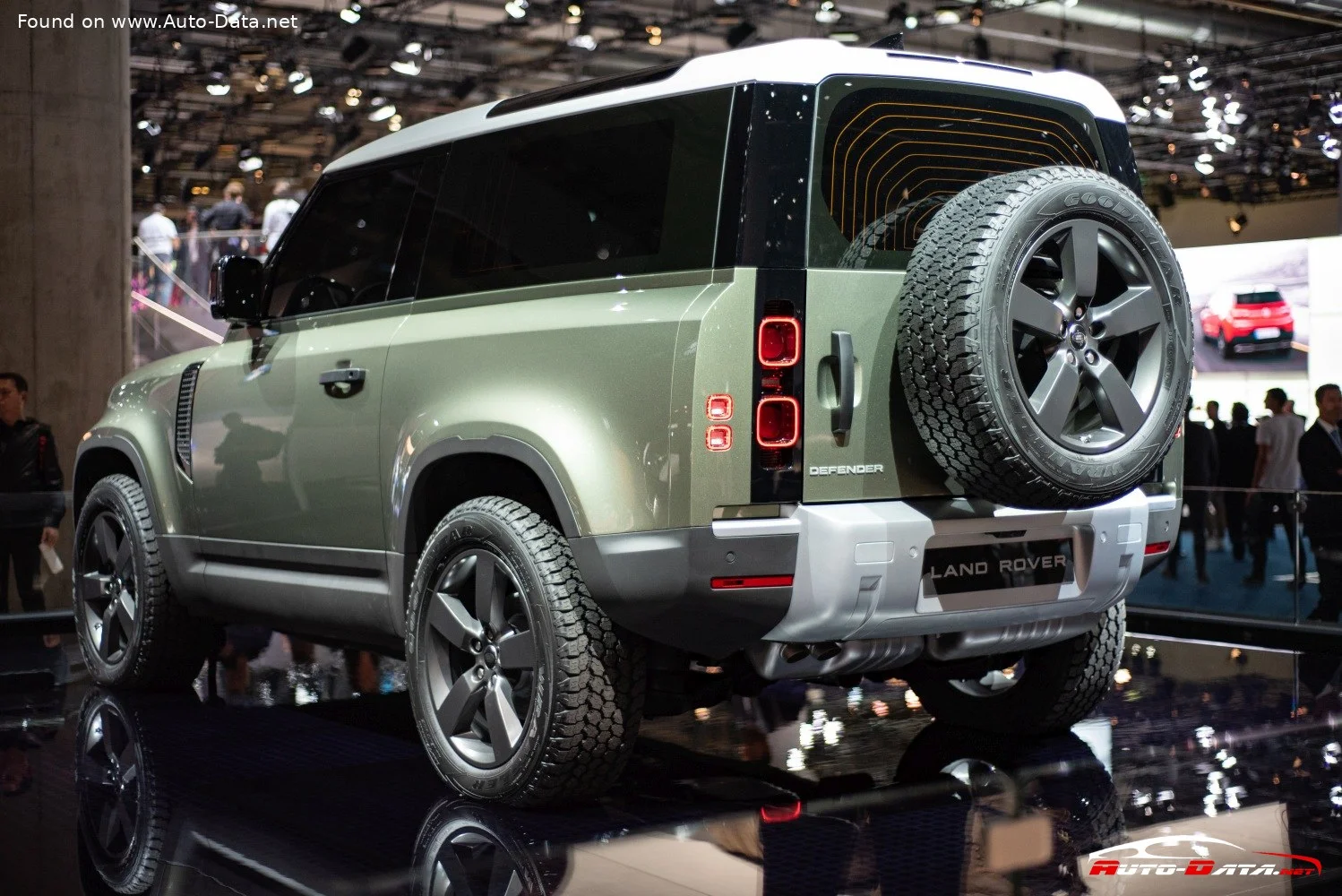 Land Rover Defender 2.0 D200 (200 Hp) AWD Automatic2020 - 2020 thumbnail 10