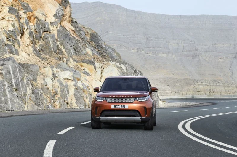 Land Rover Discovery 2.0 SD4 (240 Hp) 4WD Automatic2017 - 2018 thumbnail 9