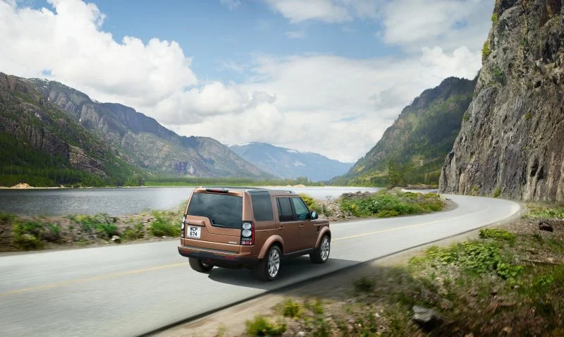 Land Rover Discovery 3.0 SD V6 (256 Hp) AWD Automatic2013 - 2017 thumbnail 6