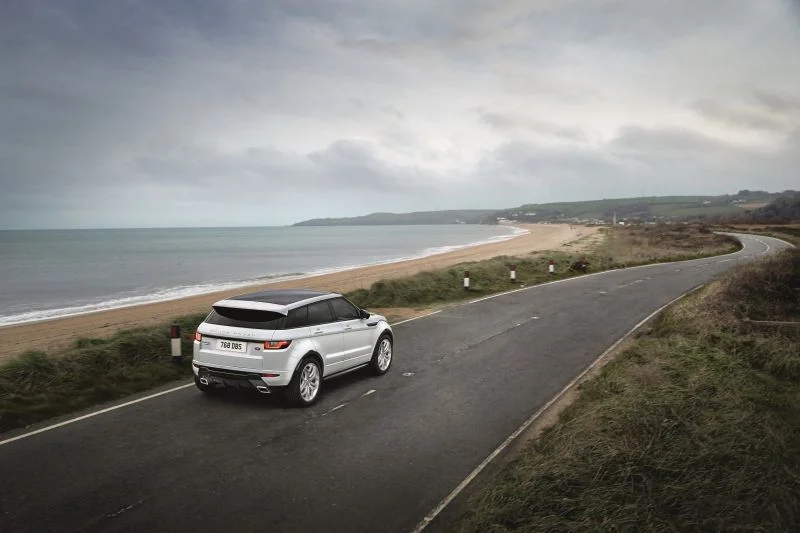 Land Rover Range Rover Evoque 2.0 Si4 (240 Hp) AWD Automatic2015 - 2018 thumbnail 11