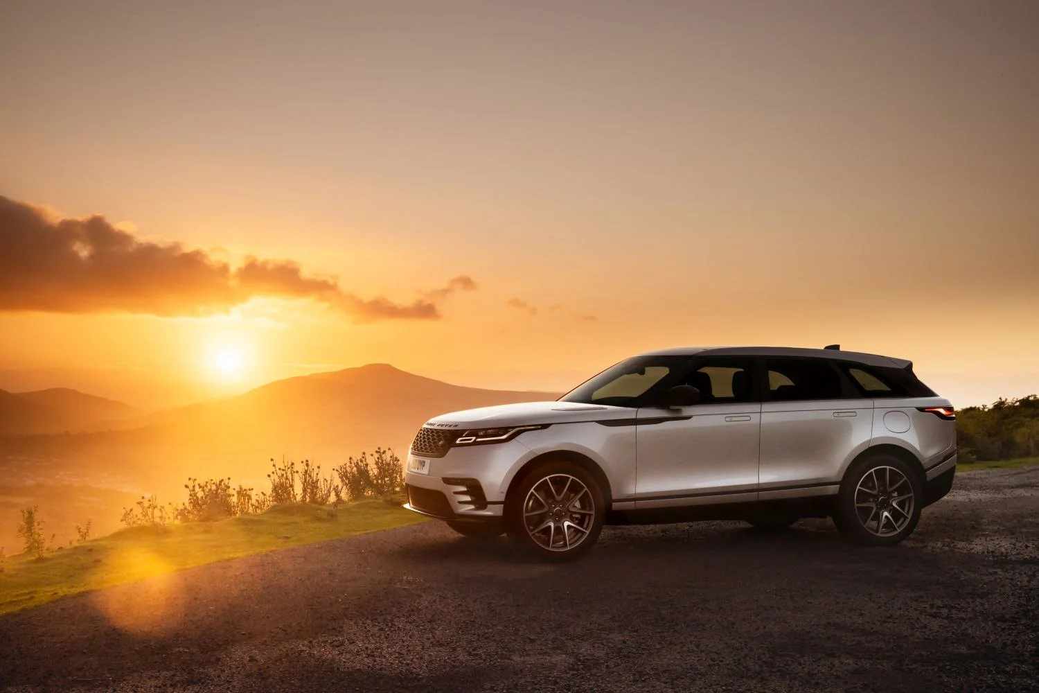 Land Rover Range Rover Velar 2.0 D200 (204 Hp) AWD Automatic2020 - 2023 thumbnail 12