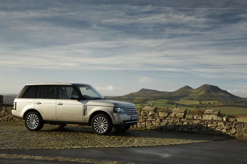 Land Rover Range Rover 3.6 LR TD V8 (271 Hp) AWD Automatic2010 - 2012 thumbnail 7