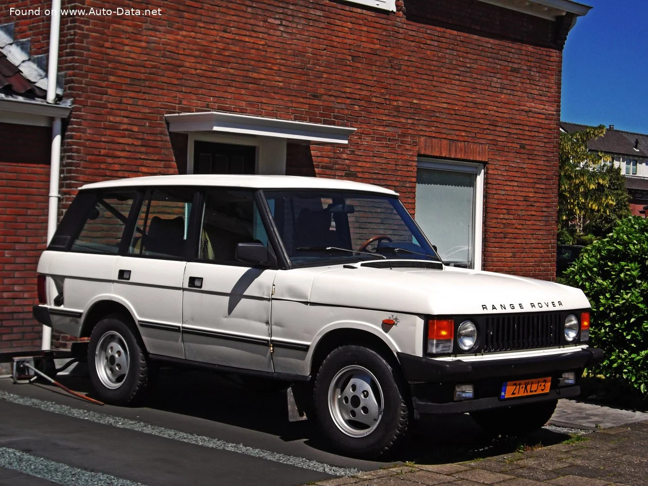 Land Rover Range Rover 2.4 Diesel (106 Hp)1986 - 1990 thumbnail 2