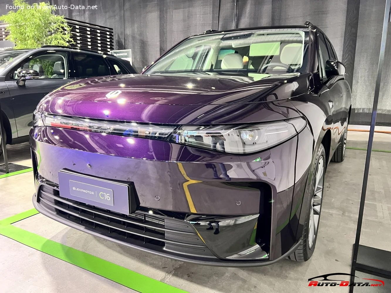 Leapmotor C16 67.7 kWh (292 Hp) Electric2024 - thumbnail 10