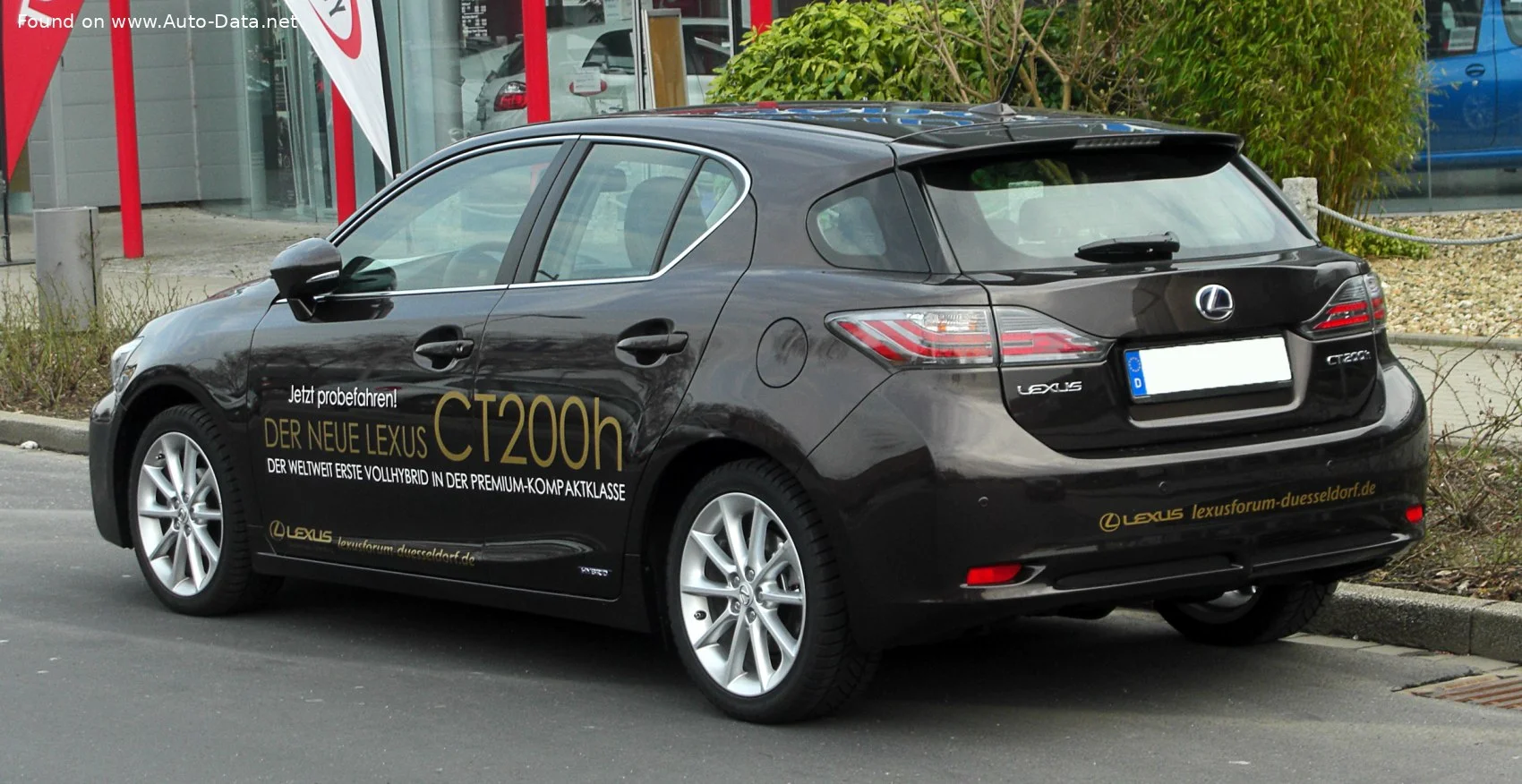 Lexus CT 200h (136 Hp) Hybrid e-CVT2011 - 2014 thumbnail 6
