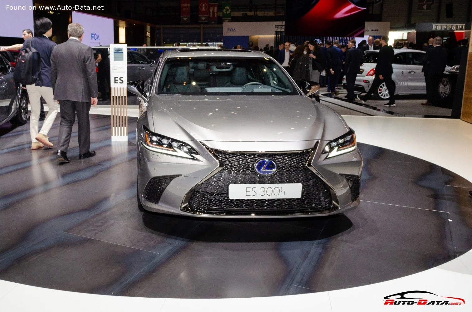 Lexus ES 300h (218 Hp) Hybrid e-CVT2018 - 2021 thumbnail 17