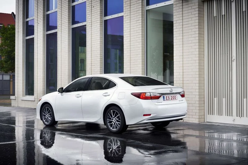 Lexus ES 200 (150 Hp) Automatic2015 - 2018 thumbnail 14