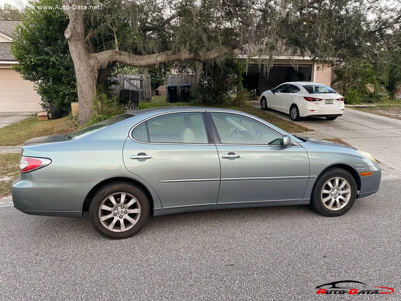 Lexus ES 300 (213 Hp)2001 - 2004 thumbnail 10