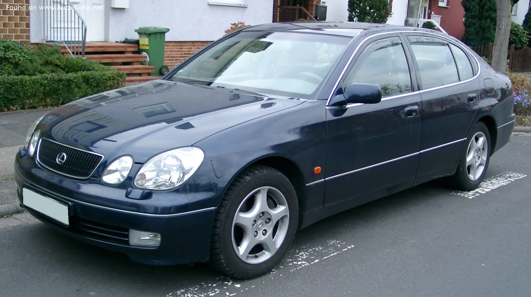 Lexus GS 300 (222 Hp) Automatic1997 - 2000 thumbnail 2