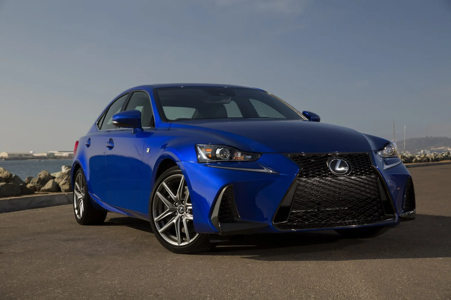 Lexus IS 200t (245 Hp) Direct Shift2016 - 2017 thumbnail 7