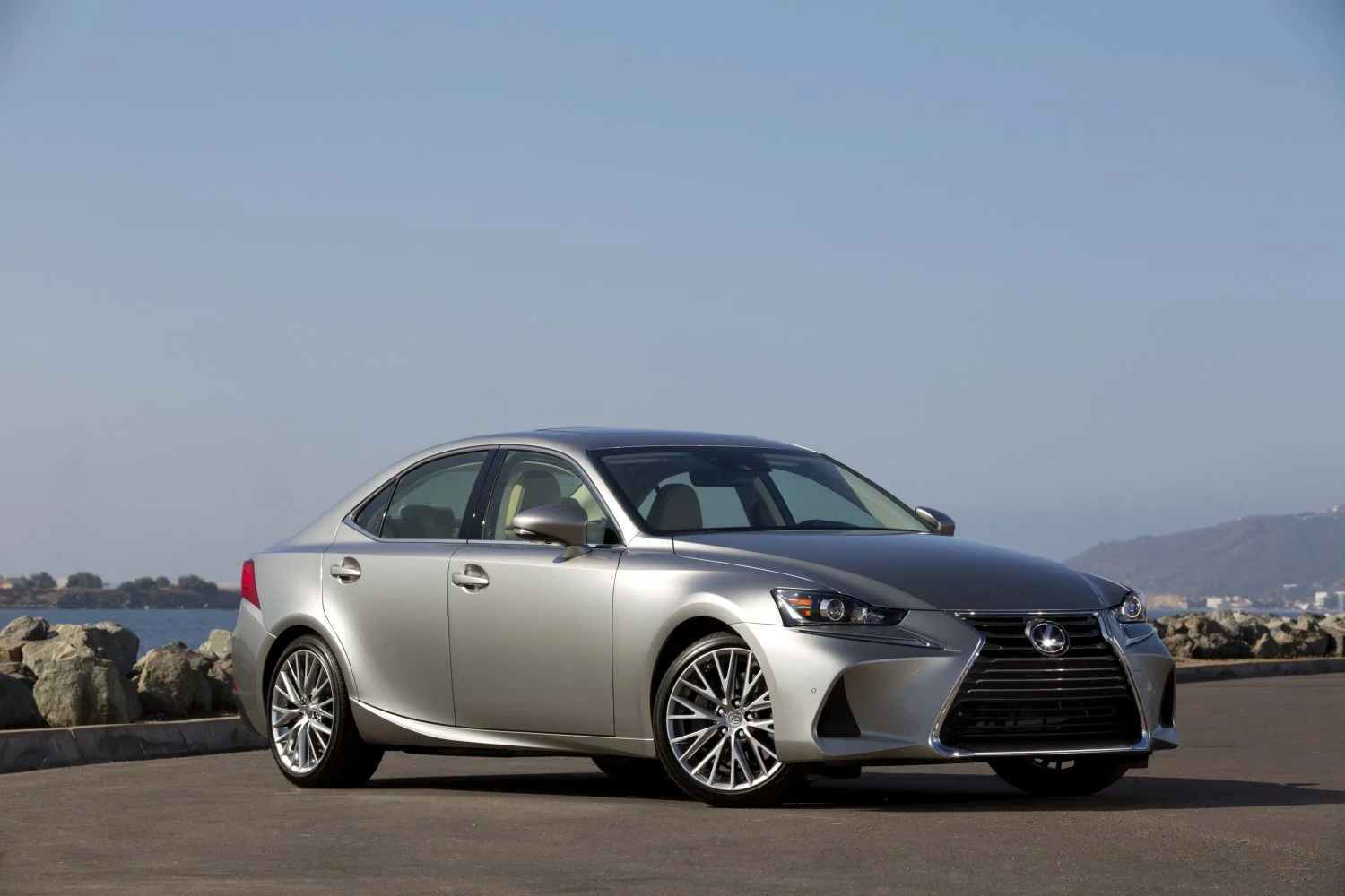 Lexus IS 200t (245 Hp) Direct Shift2016 - 2017 thumbnail 10