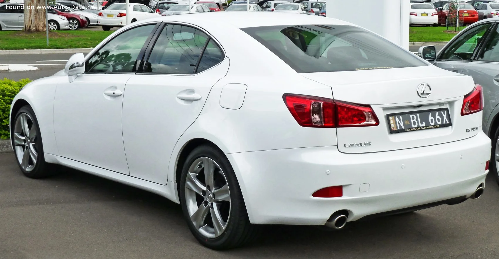 Lexus IS 200d (150 Hp)2010 - 2013 thumbnail 7
