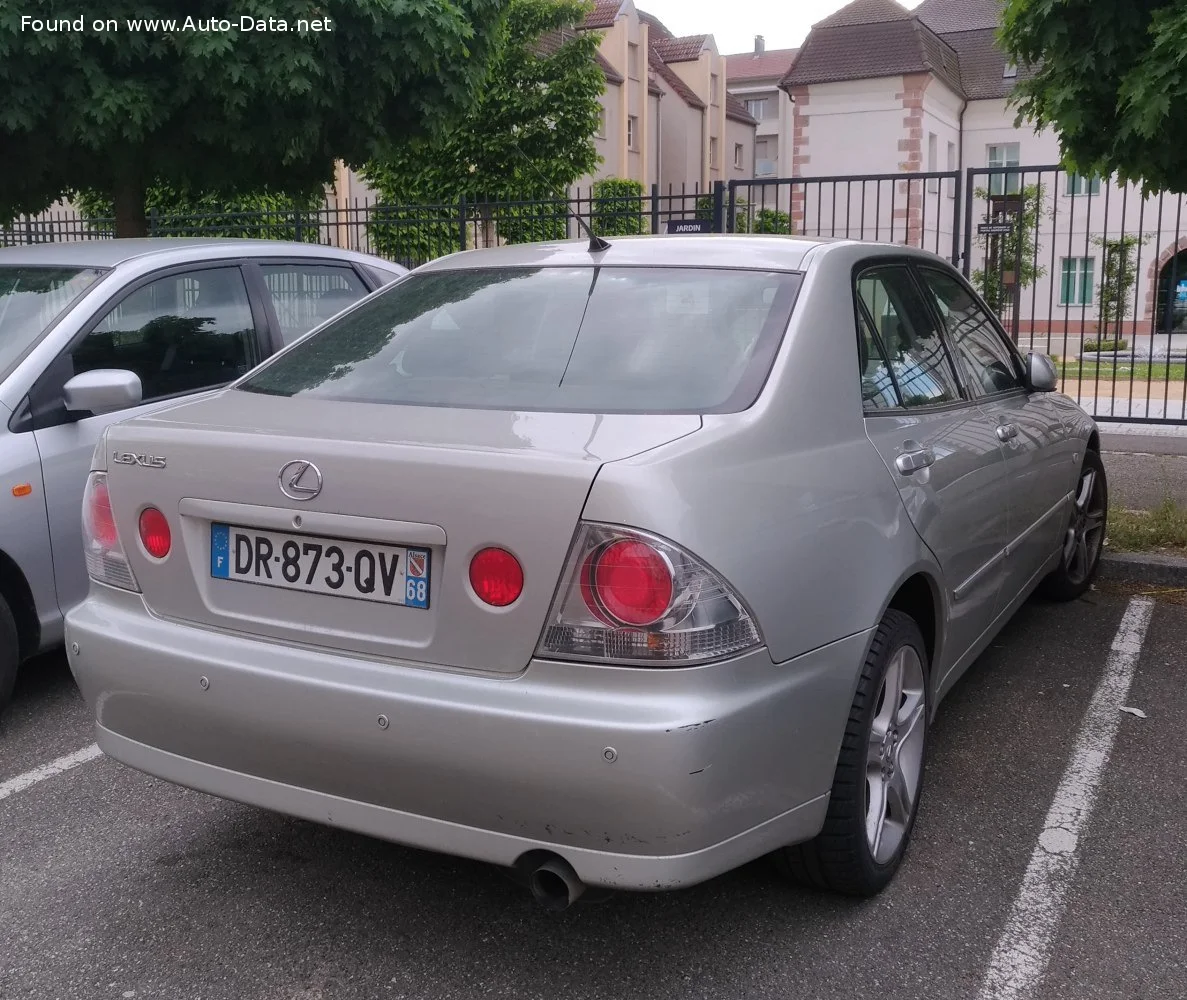 Lexus IS 200 (155 Hp)1999 - 2005 thumbnail 4