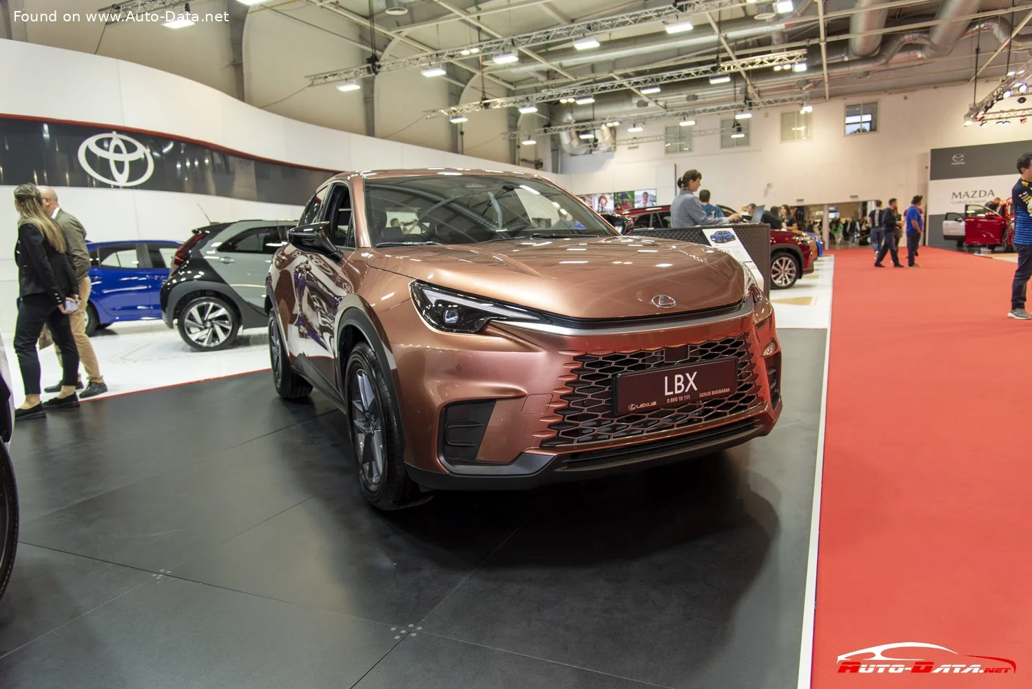 Lexus LBX 1.5 (136 Hp) Hybrid e-CVT2023 - thumbnail 4