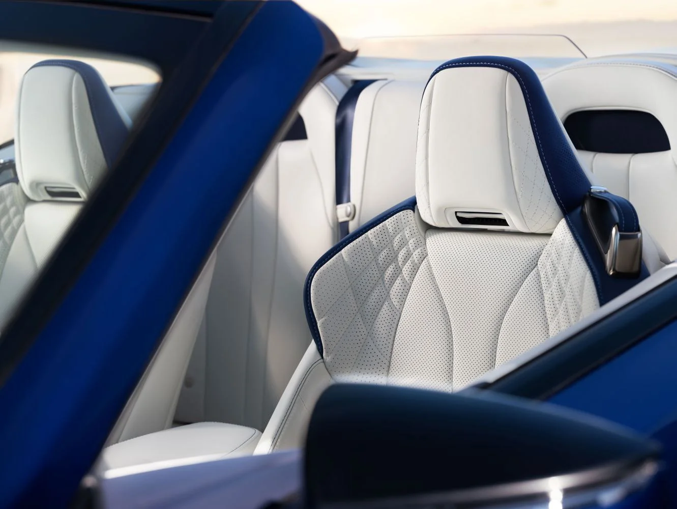 Lexus LC 500 V8 (477 Hp) Automatic2020 - thumbnail 11