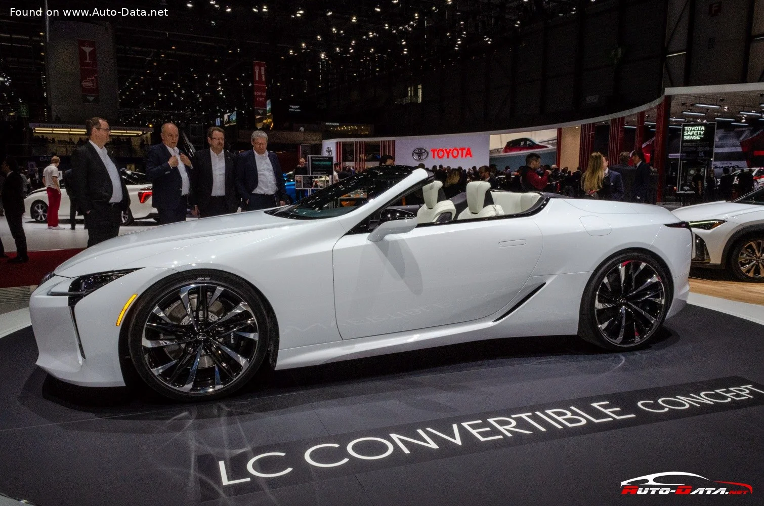 Lexus LC Lexus LC Convertible Concept thumbnail 4