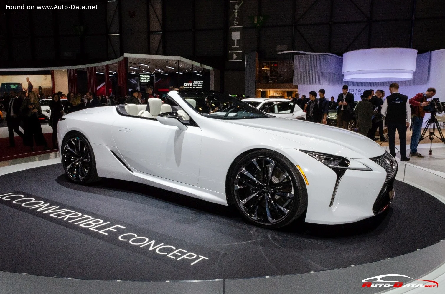 Lexus LC Lexus LC Convertible Concept thumbnail 7