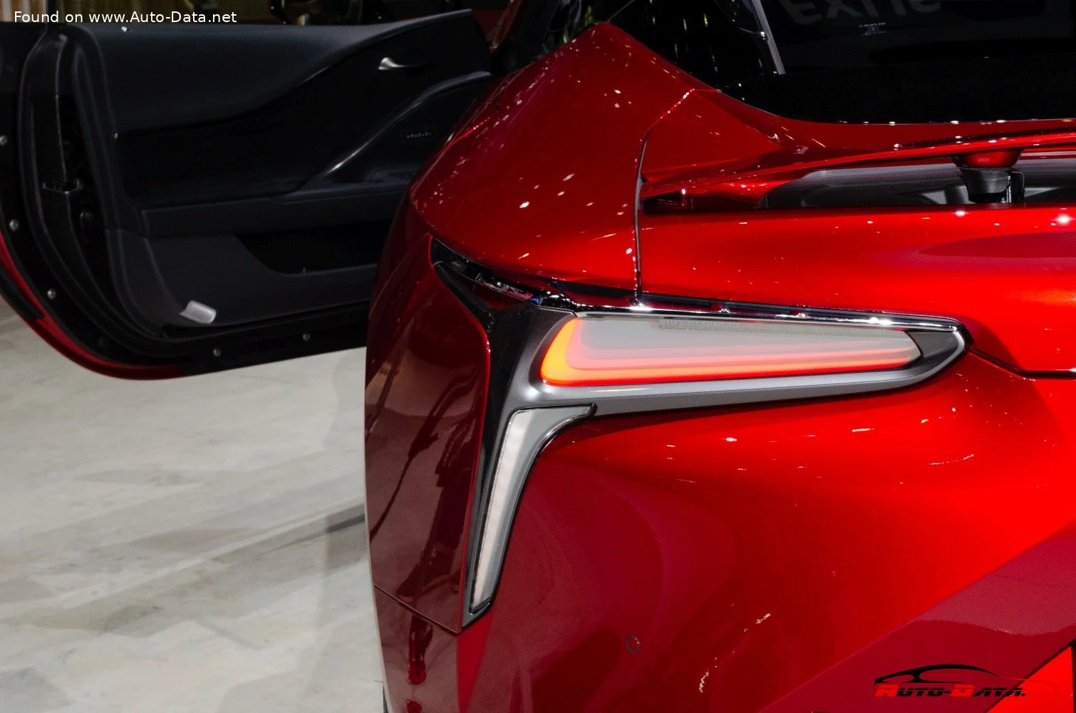 Lexus LC 500h V6 (359 Hp) Hybrid Multistage2017 - 2019 thumbnail 5