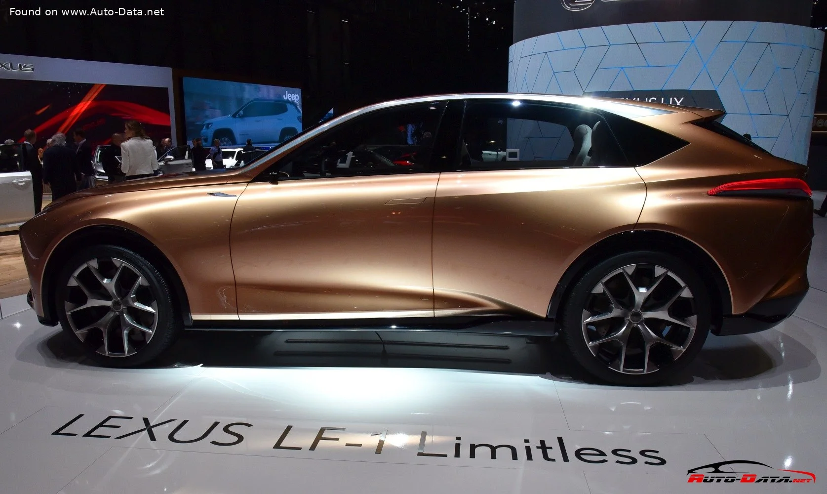 Lexus LF-1 Lexus LF-1 Limitless (Concept) thumbnail 2