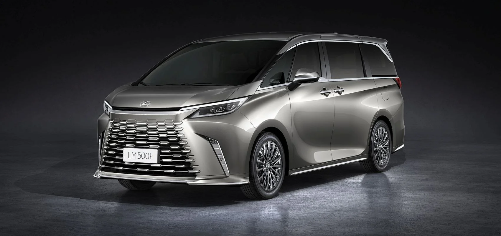 Lexus LM 350h (250 Hp) Hybrid e-CVT 7 Seat2023 - thumbnail 12