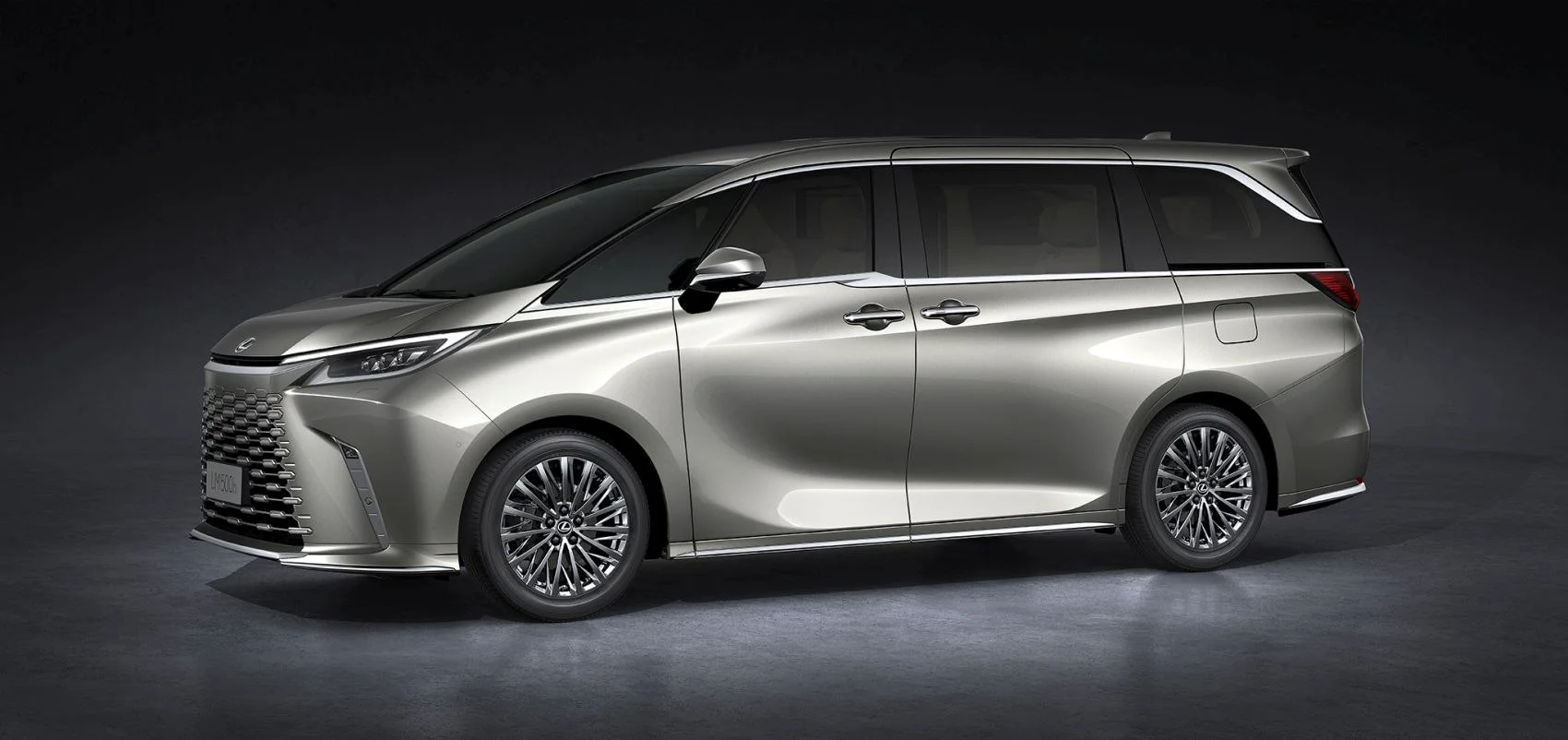 Lexus LM 350h (250 Hp) Hybrid e-CVT 7 Seat2023 - thumbnail 16