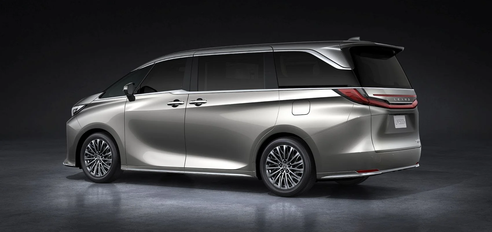 Lexus LM 350h (250 Hp) Hybrid e-CVT 7 Seat2023 - thumbnail 18