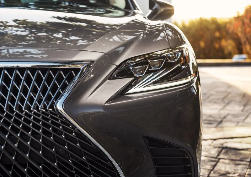Lexus LS 500h V6 (354 Hp) Hybrid e-CVT2017 - 2020 thumbnail 5