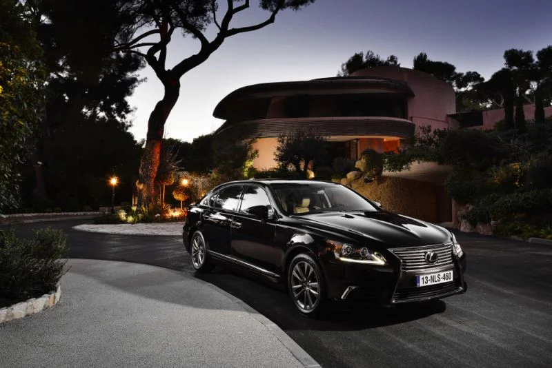 Lexus LS 460 L V8 (370 Hp) AWD Super ECT2012 - 2017 thumbnail 17