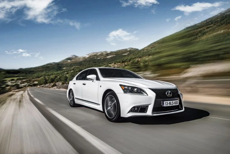 Lexus LS 460 V8 (370 Hp) AWD Super ECT2012 - 2017 - 1